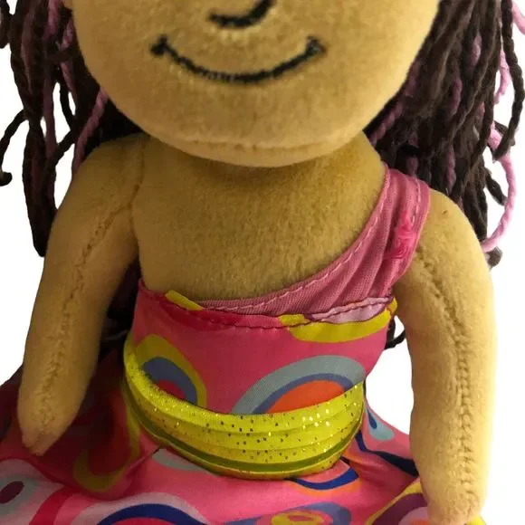 2 Groovy Girls Dolls- Gabrielle & Sesilia Blonde & Brown Plush Manhattan Toy - Picture 5 of 9